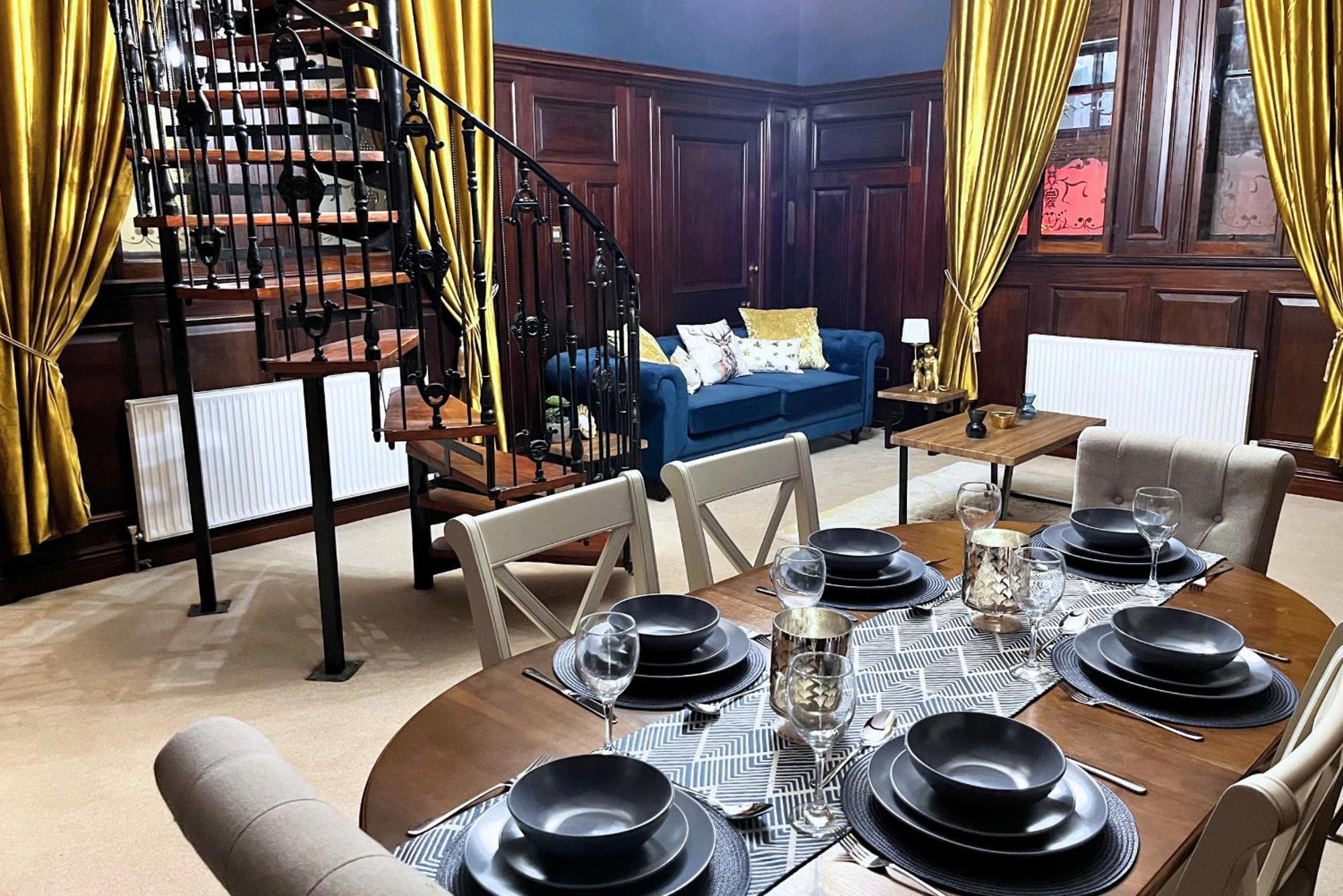 The Old Brewery Boardroom - Winchester City Centre - Unique Property - Free Parking - Sleeps 6 - By Xplus Stays Dış mekan fotoğraf